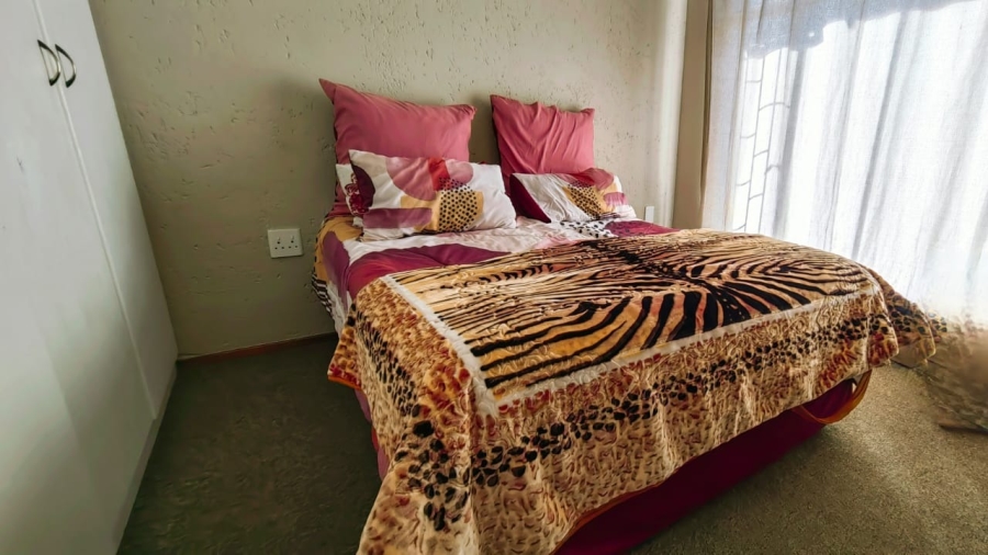 2 Bedroom Property for Sale in Baillie Park North West